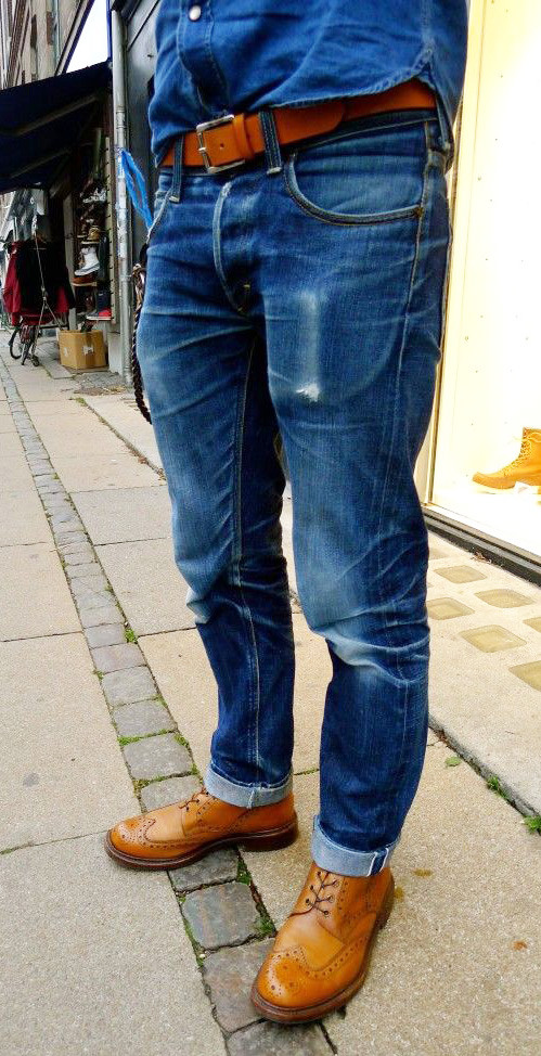 🔥 @tkinrod • • • • #rawdenim #selvedge #selvage #selvedgedenim #ootd  #outfitoftheday #fashion #men #menstyle #… | Mens fashion denim, Mens  outfits, Raw denim jeans